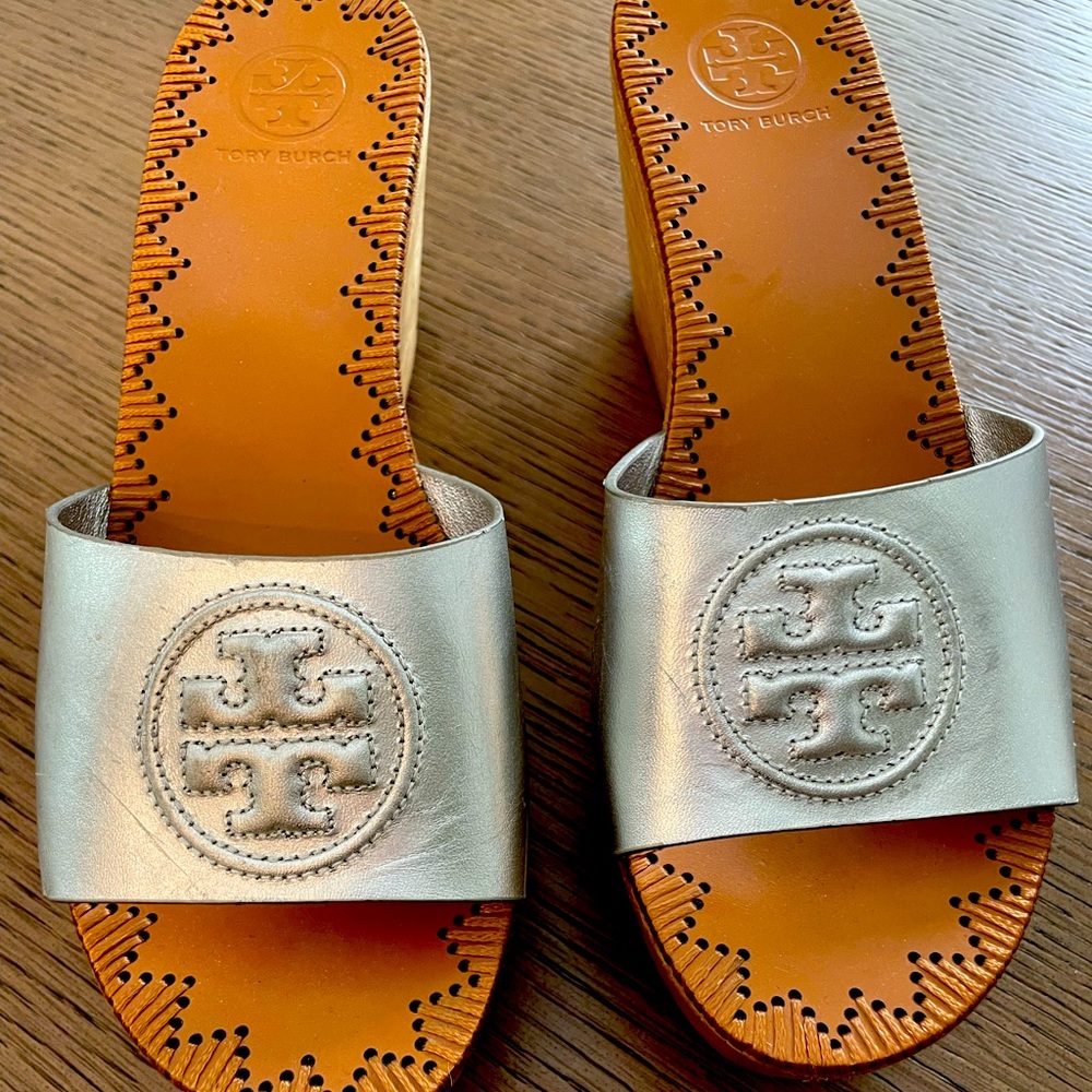 Tory Burch Wooden Heel Slide Silver Platform Womens Sz 6.5